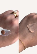 Load image into Gallery viewer, Sun Shield Serum Broad Spectrum SPF 50 Sunscreen Light Tint